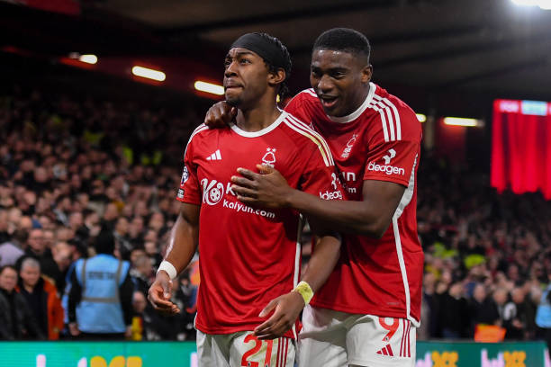 并配上合适 并配上合适