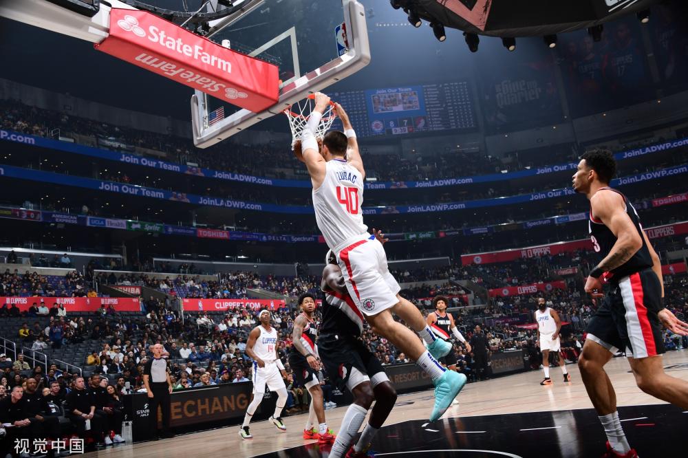 很多人将矛 很多人将矛